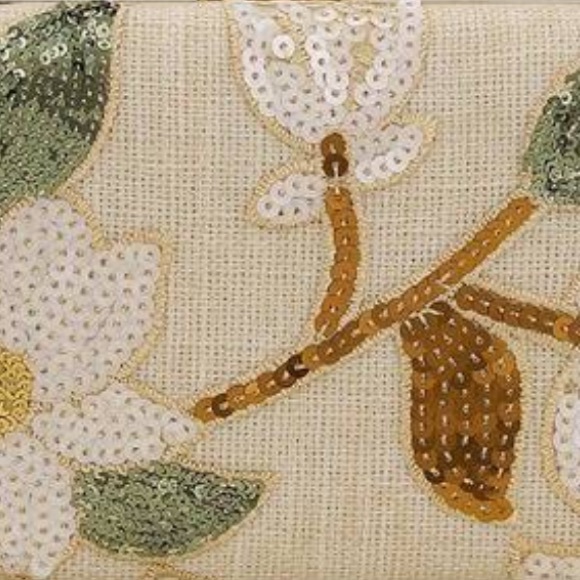 🆕 Floral Sequin Embroidered Box Clutch Handbag - Picture 4 of 8